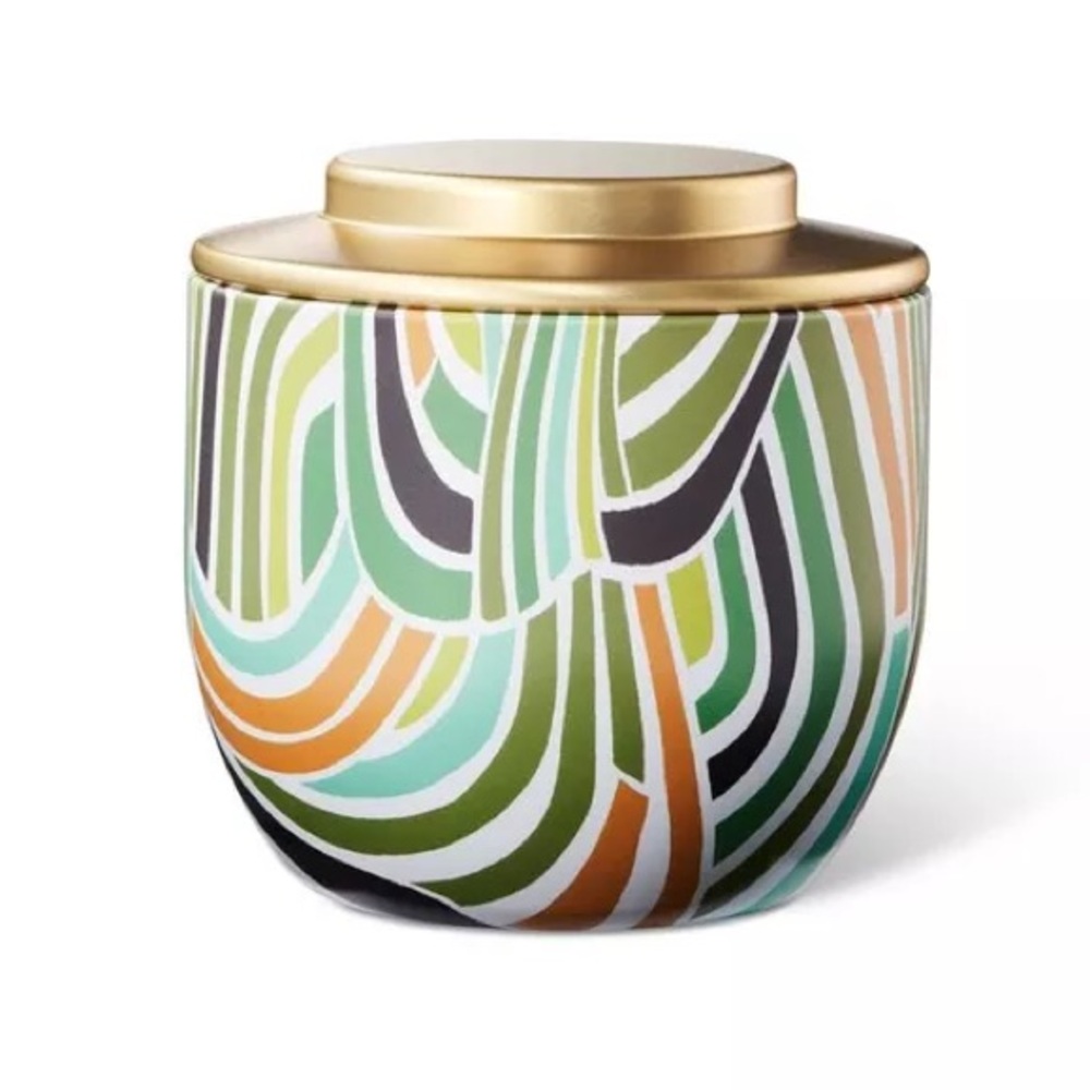 TABITHA BROWN NEW sandalwood & chamomile candle -12oz